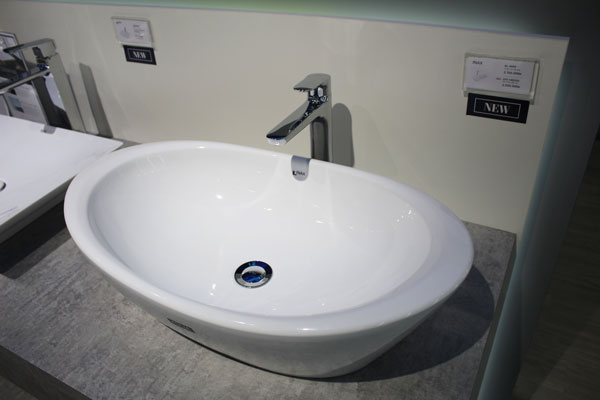 Vòi rửa lavabo Inax mới LFV-1402SH